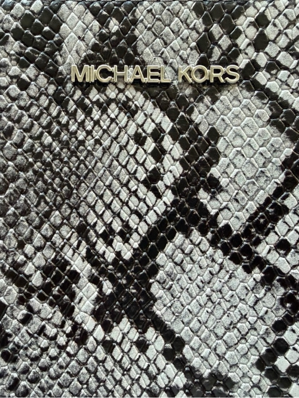 Michael Kors Jet Set Large Snake-Embossed Grey/Black Leather Crossbody Bag